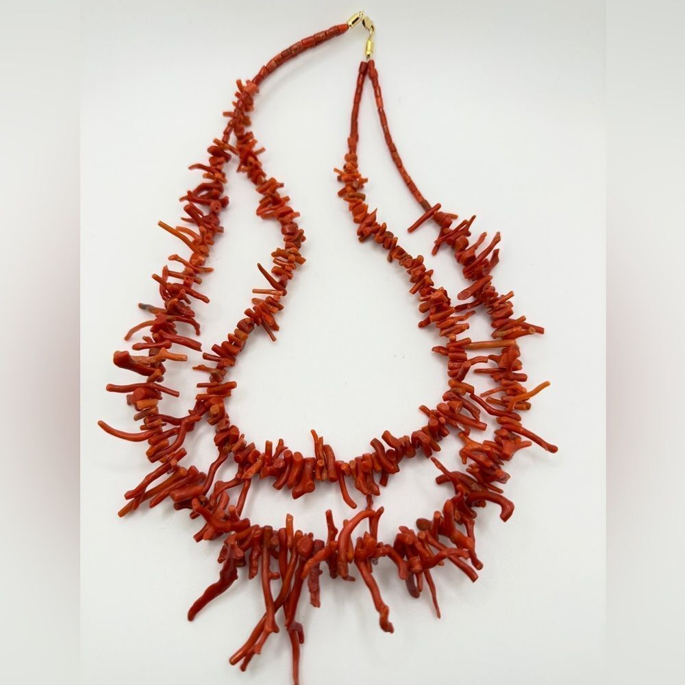 ~18" Double strands of graduated BRANCH CORAL necklace with 14kt (585) YG clasp!